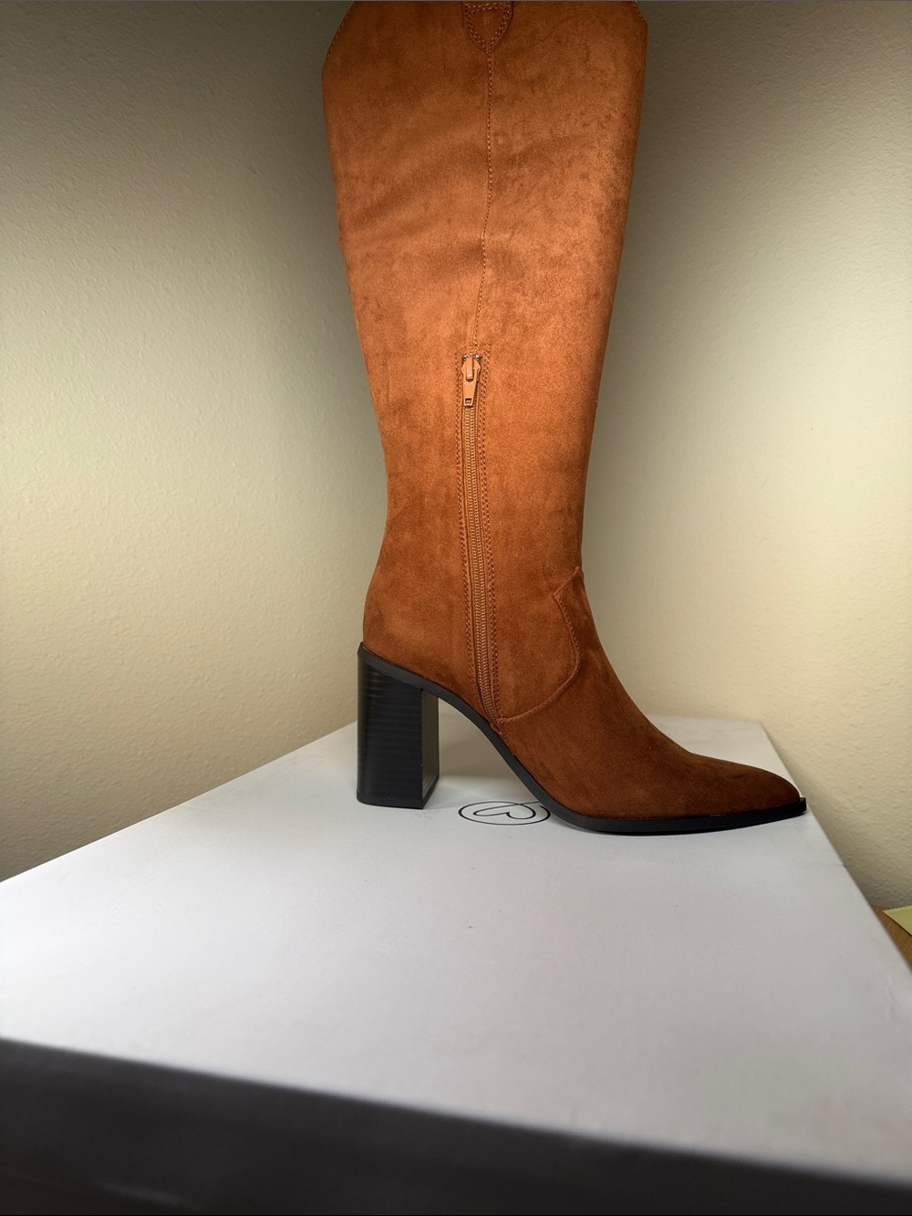 NWT The Drop Cassandra Cognac Knee High Western Cowboy Boots Pull On Sz 8